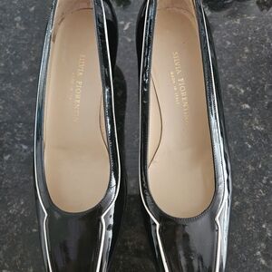Silvia Fiorentina Black Patent Leather Flats